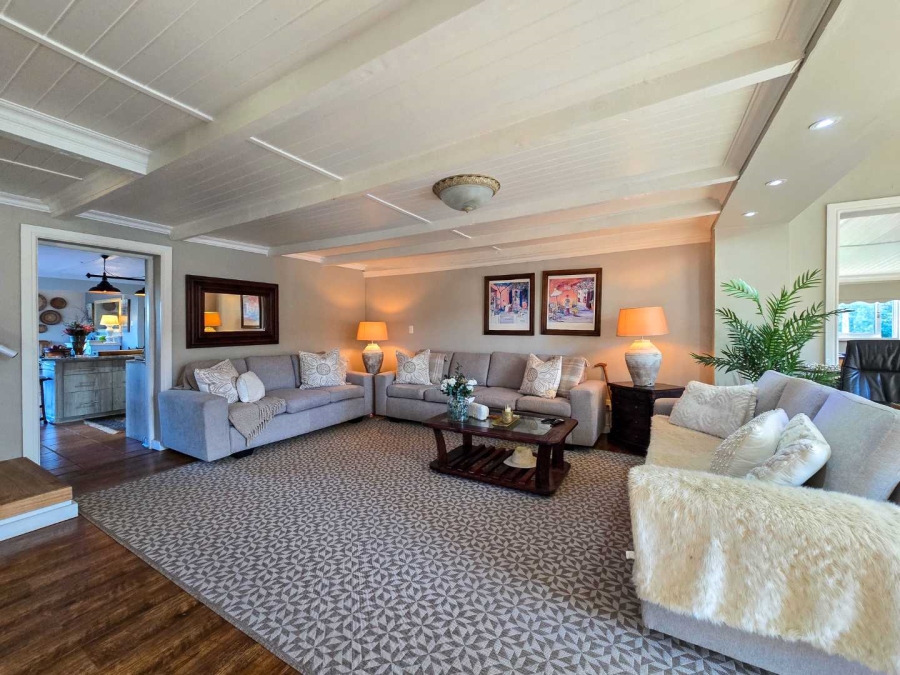3 Bedroom Property for Sale in Stilbaai Oos Western Cape